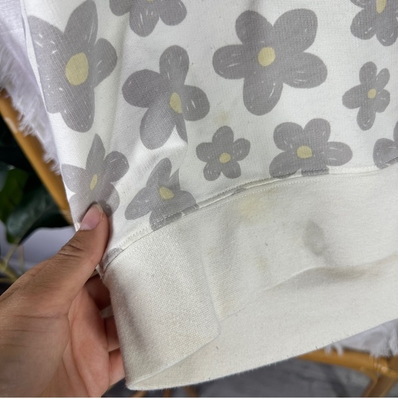 Rylee and Cru Boxy Floral Retro Pullover sz S - Picture 3 of 3